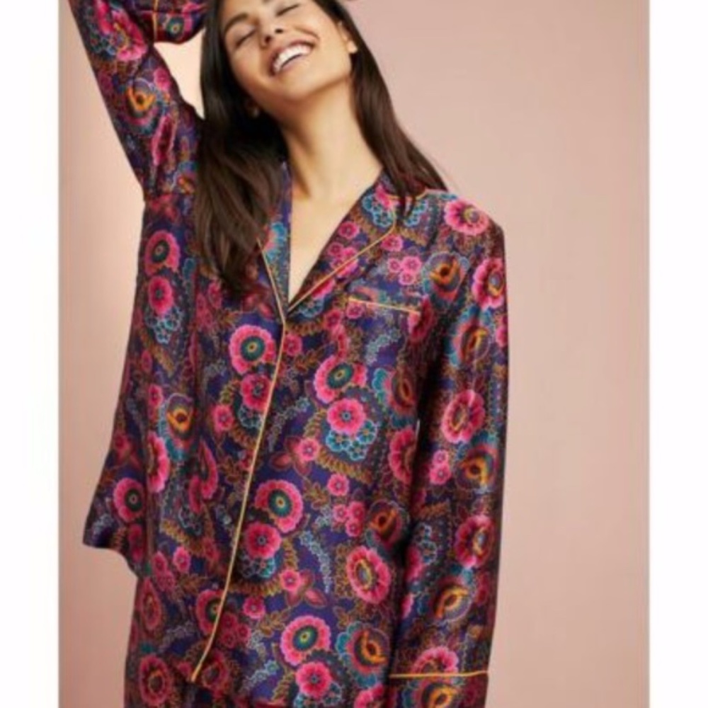 ANTHROPLOGIE Floreat Silk Sleep Pajama Lounge Top XS NWT - Picture 3 of 5